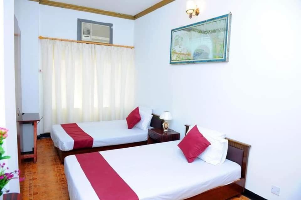 Bab Al Bahrain Hotel